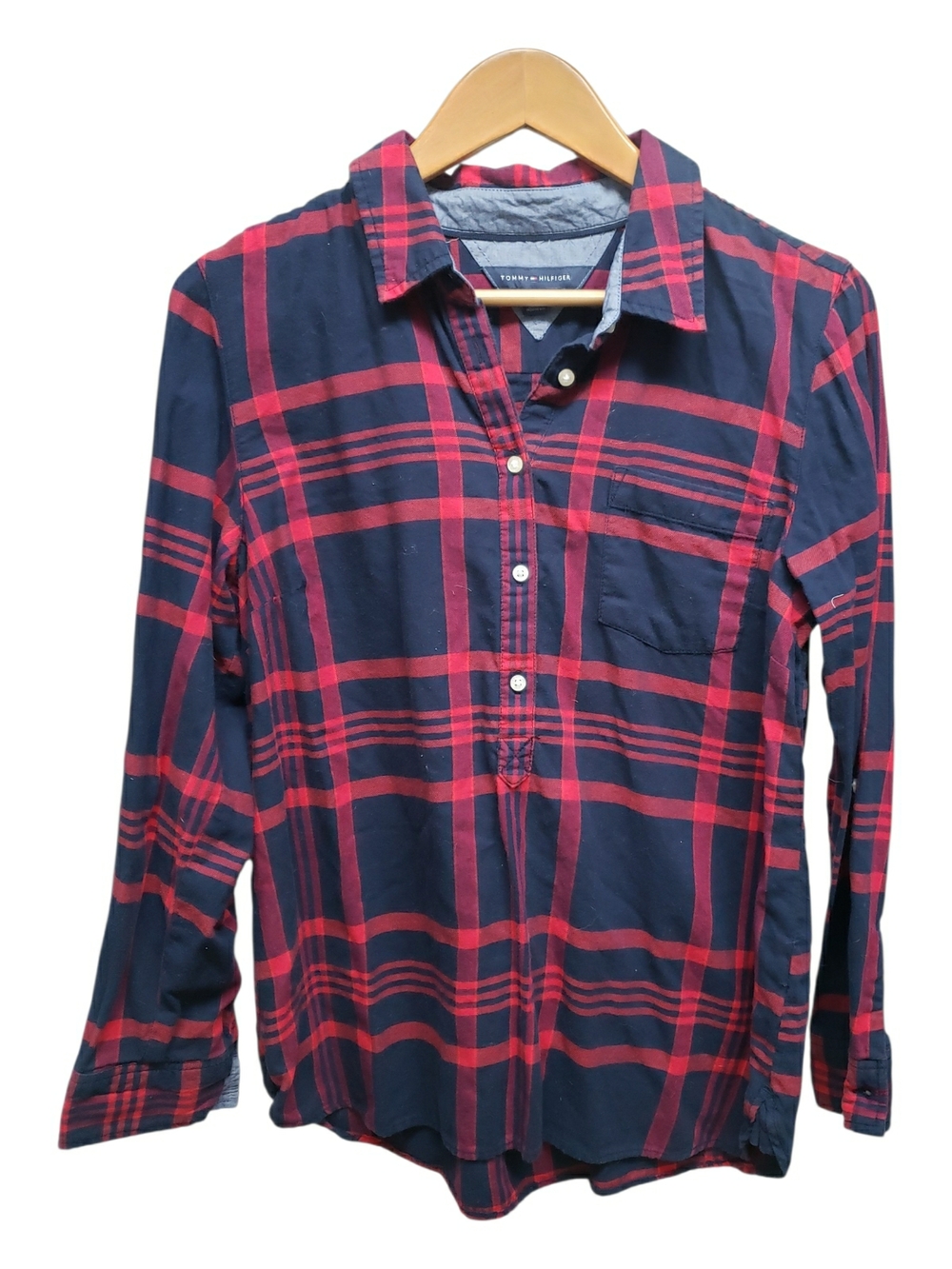 Women's Large Tommy Hilfiger Navy and Red Plaid Long-Sleeve Button Shirt Popover